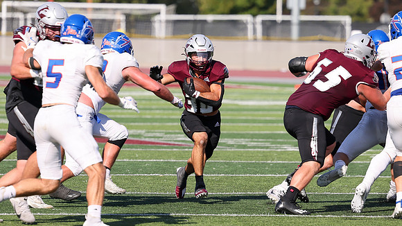 30 Gabe Lynch (35)