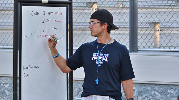 COACH Josh O'Connor  (7)