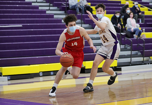 Freshman Red vs. Oconomowoc 2-6-21 (86)