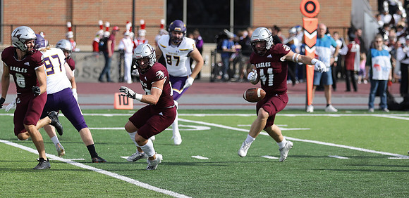 25 Aaron Schmitz (8)
