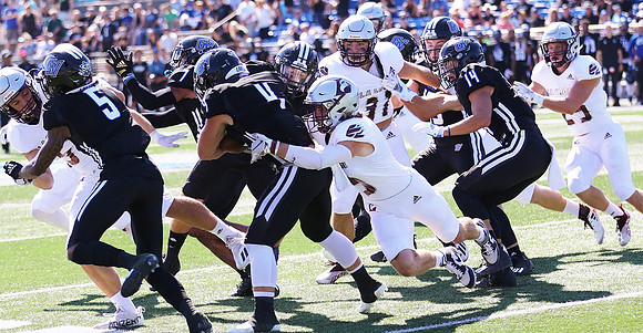 9-18-21 vs. Grand Valley State Michigan     (19)