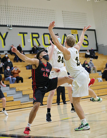 44 Austin Knade 2021 vs. East Troy  (12)