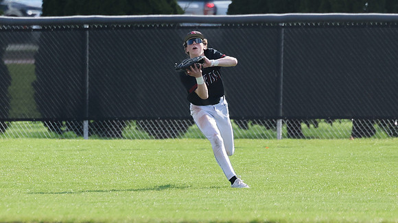 4-22-25 VARSITY vs. Madison Memorial (32)