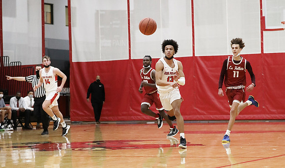 13 Tyus Wills  (3)