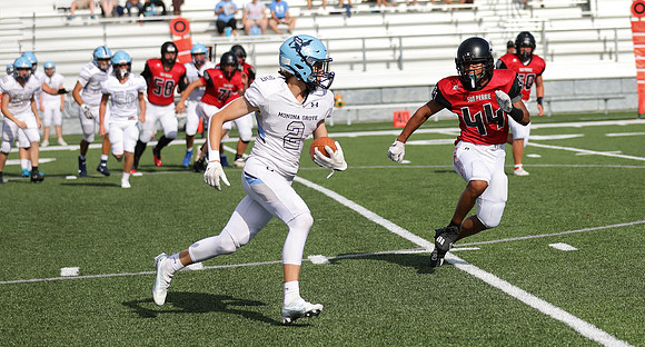 8-18-22 JV vs. Sun Prairie East  (16)