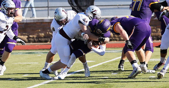 10-30-21 vs. UW Stevens Point  (5)