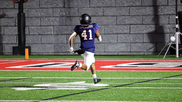 41 Marcus Rowe (18)