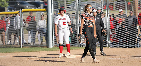 20 Kenzie Longley (2)