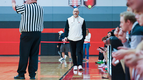 Coach Steve Maselter (5)