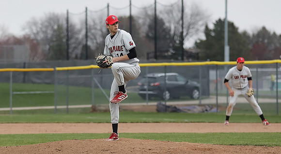 4-29-22 Varsity vs. Waunakee (39)