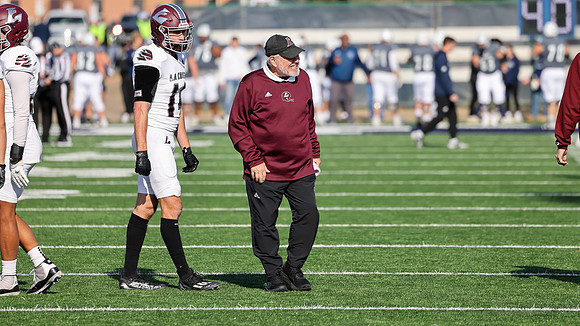 Coach Mike Anderson (3)