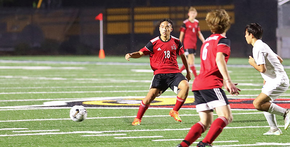 18 Eli Thao (19)
