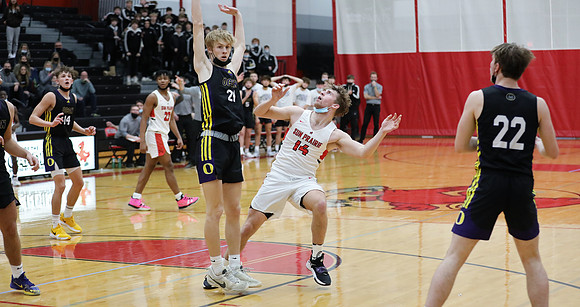 14 Ben Olson (39)