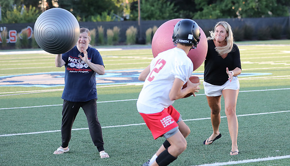 8-10-22 Impactful Woman at Practice Night  (48)