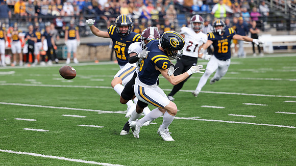 24 Brennan Goralski (31)