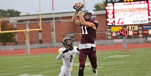 11 Nick Holcomb (13)
