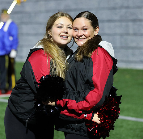 11-5-21 Varsity Dance at Varsity Football Level 3 Playoff game (28)