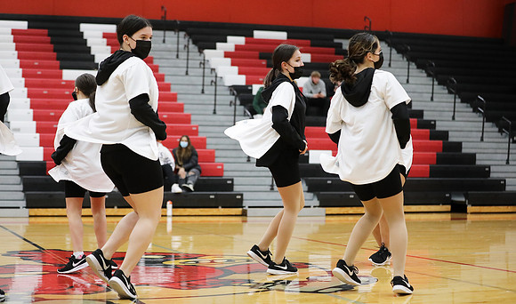 JV Dance 1-13-22 at JV Basketball Game  (57)