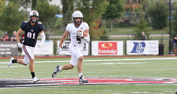 5 Elijah Alt  (52)