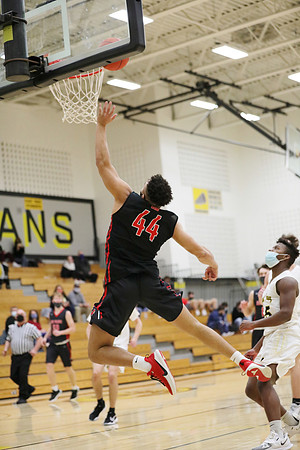 44 Austin Knade 2021 vs. East Troy  (21)