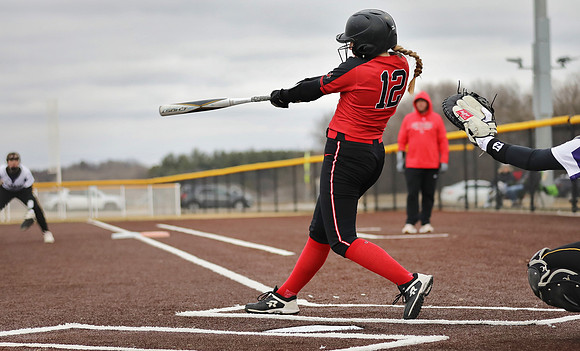 12 Tayler Baker (27)