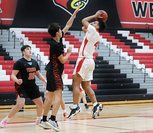 2-14-23 JV vs. Verona  (74)