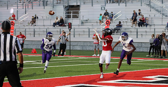 80 Tyus Wills (3)