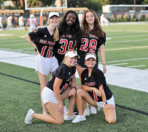 Manager Keynari Taylor (9)