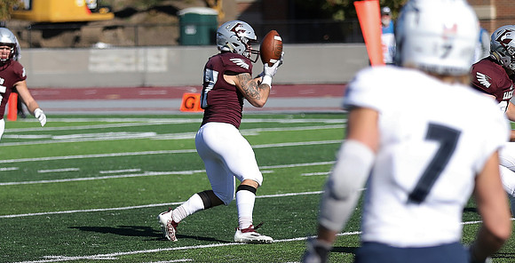 37 Ben Michalowski (10)
