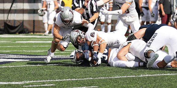 25 Aaron Schmitz (2)