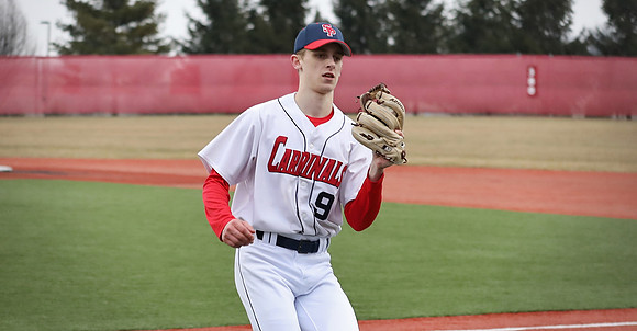 9 Evan Richmond  (39)