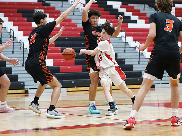 2-14-23 JV vs. Verona  (78)
