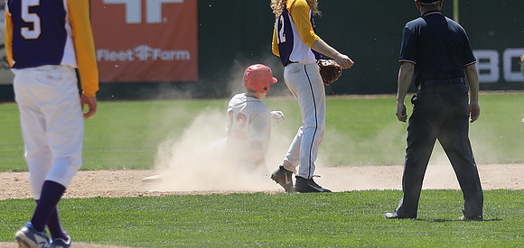 5-7-22 vs. Madison East Game 2  (58)