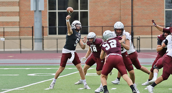8-27-22 Scrimmage  (17)