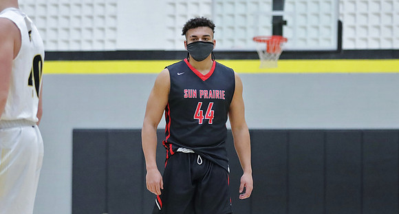 44 Austin Knade 2021 vs. East Troy  (4)