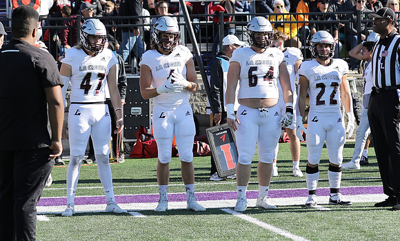 11-6-21 vs. UW Whitewater (15)