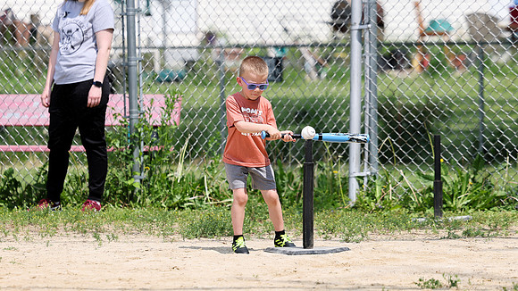 6-7-25 James V (& Charlie) T BALL (5)