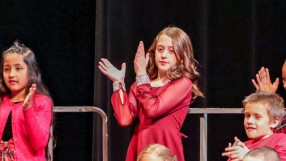 12 -9-24 Kyla School Winter Concert (12)
