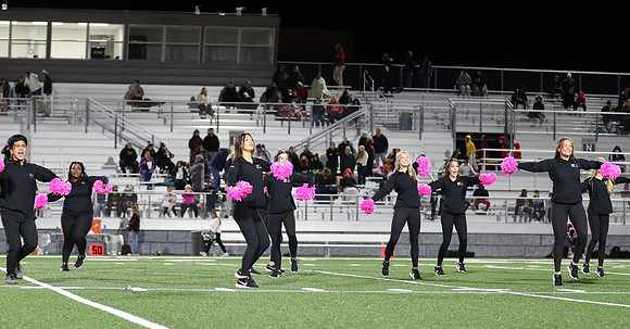 10-22-21 at Varisty Football Game  (52)