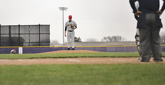 4-29-22 Varsity vs. Waunakee (23)
