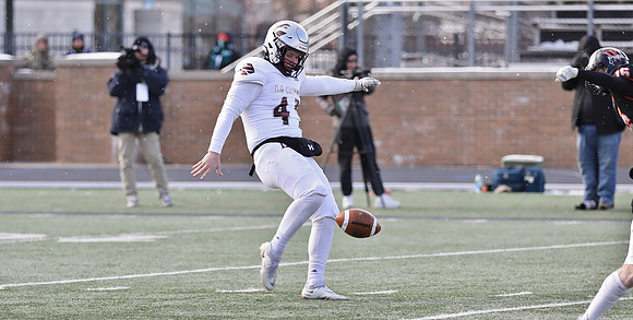 11-19-22 Playoff Round 1 vs. Wartburg College (24)
