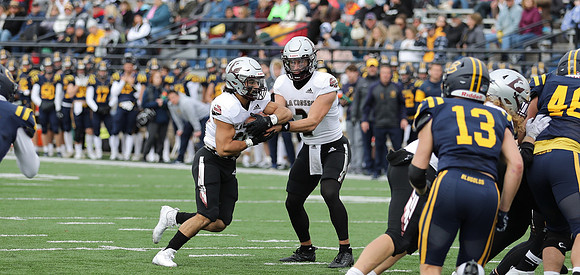 30 Gabe Lynch  (3)