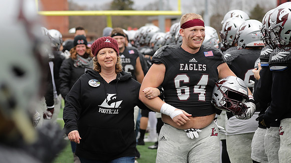 11-13-21 vs. UW Eau Claire  SENIOR DAY & ARMED FORCES DAY  (36)