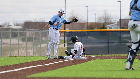 4-19-25 VARSITY vs. Sun Prairie West (21)