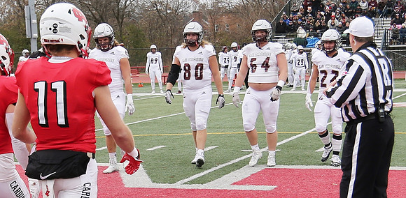 EAGLES vs. North Central Illinois Round 2 Playoff 11-27-21 (14)