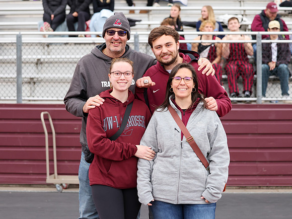 11-9-24 UW La Crosse Football vs. UW Whitewater (14)