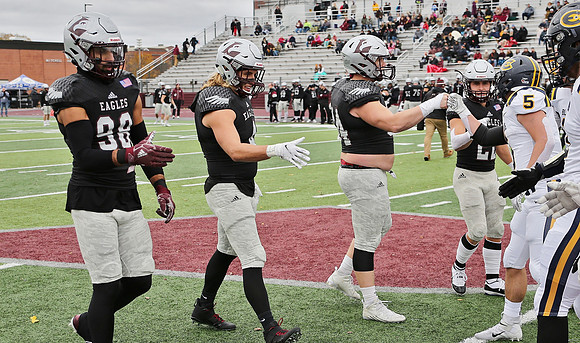11-13-21 vs. UW Eau Claire  SENIOR DAY & ARMED FORCES DAY  (47)