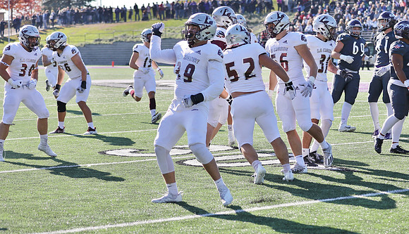 11-6-21 vs. UW Whitewater (33)