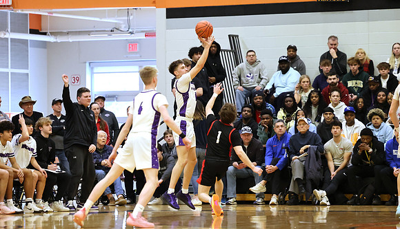 VARSITY Sectional Final vs. Sun Prairie East (33)