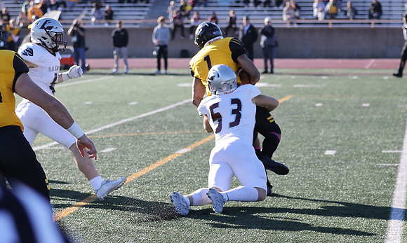 53 Landon Oine (14)